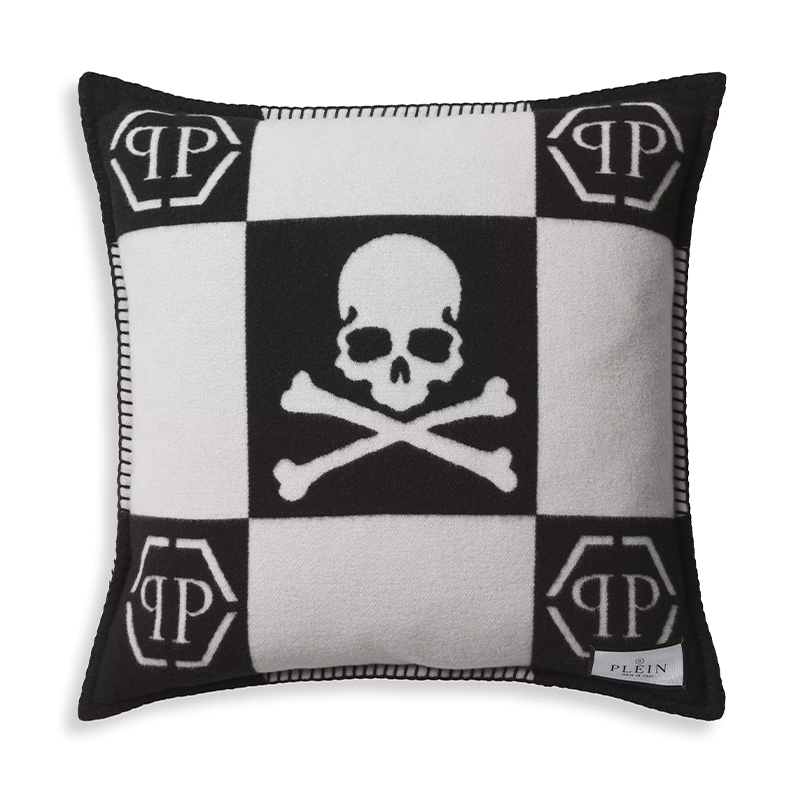 Подушка Philipp Plein Cushion Cashmere Skull 45 x 45 Black Черно-белый в Сочи | Loft Concept 