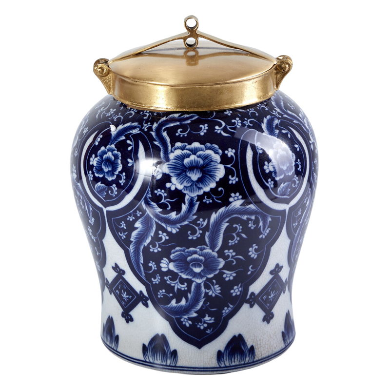 Ваза с насыщенным синим орнаментом и золотой крышкой Blue & White Ornament Белый Синий Золотой Ваза с насыщенным синим орнаментом и золотой крышкой Blue & White Ornament Белый Синий Золотой в Сочи | Loft Concept