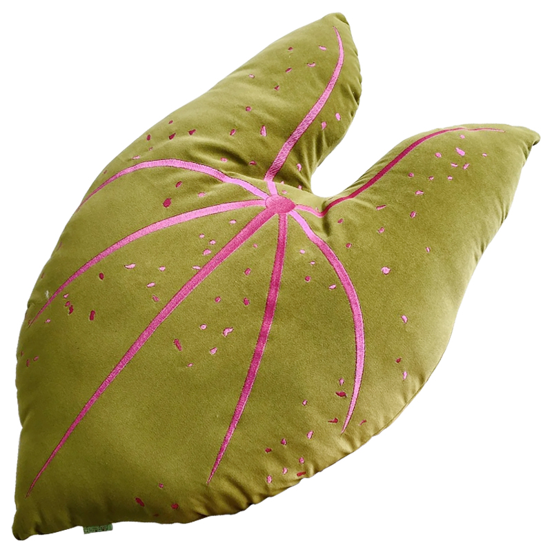 Декоративная подушка Botanical Cushion Caladium Зеленый смок Розовый в Сочи | Loft Concept 