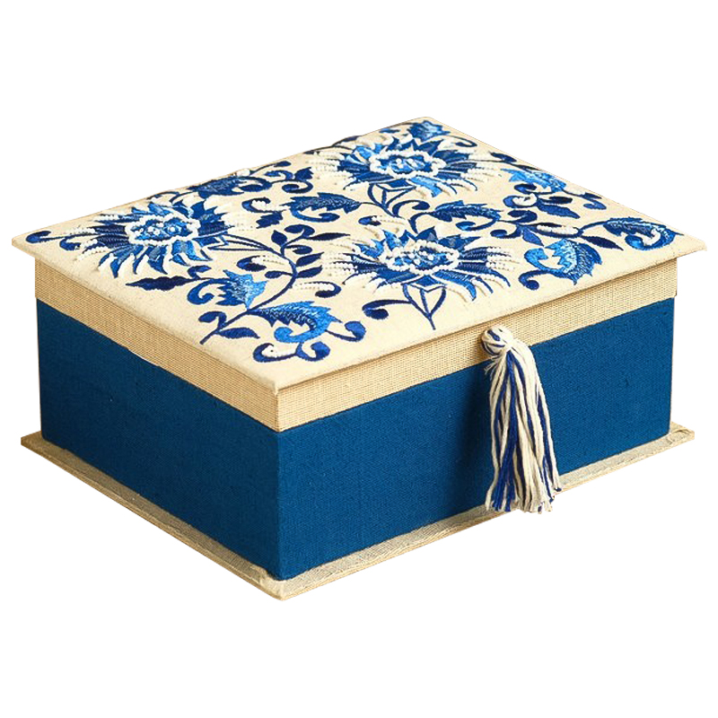 Шкатулка с вышивкой Blue Flowers Beads Embroidery Box Бежевый Синий Голубой в Сочи | Loft Concept 