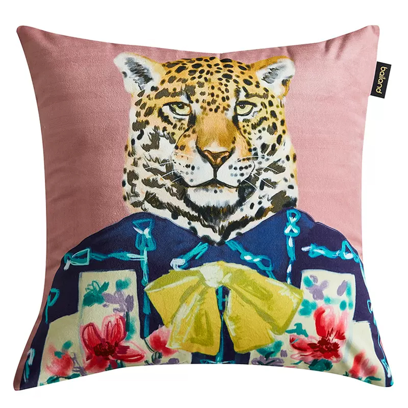 Декоративная подушка Стиль Gucci Leopard Fashion Animals Cushion Pink Розовый Мульти в Сочи | Loft Concept 