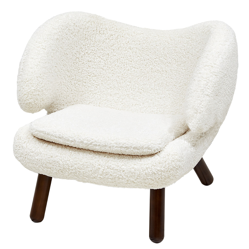 Кресло из белой ткани букле с ножками из массива ясеня Boucle Caldwell White Armchair Белый Коричневый в Сочи | Loft Concept 