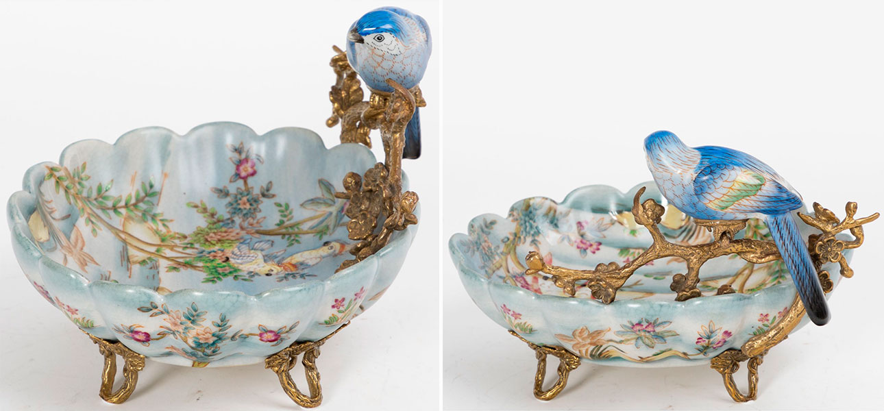 Пепельница фарфоровая голубая с фигуркой попугай на ветке Parrot - фото