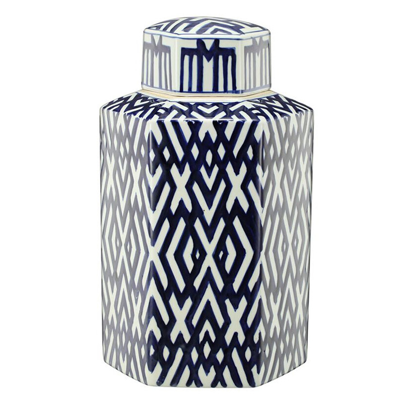 Ваза с крышкой и графическим узором в сине-белых цветах Blue & White Ornament Белый Синий Ваза с крышкой и графическим узором в сине-белых цветах Blue & White Ornament Белый Синий в Сочи | Loft Concept