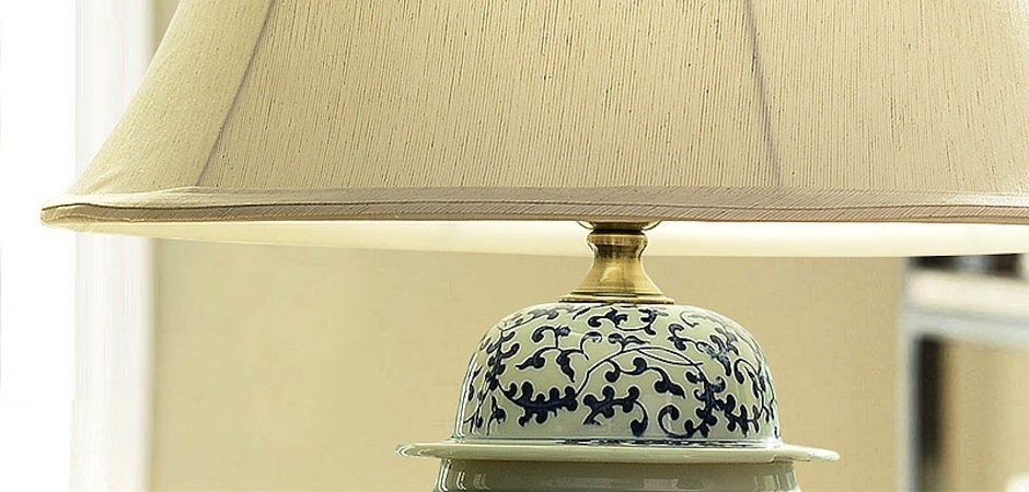 Настольная керамическая лампа с узором Kelly - Loft-Concept в Сочи