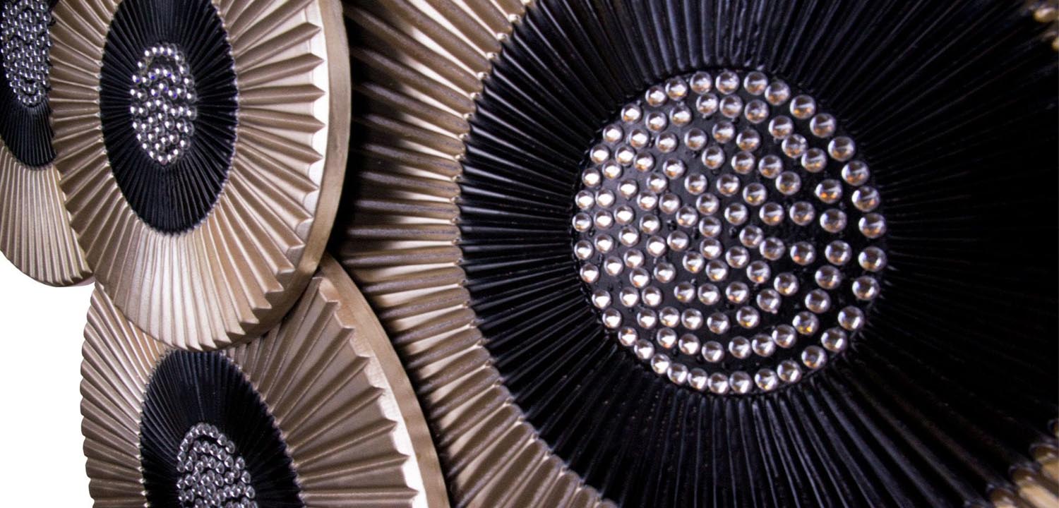 Арт-объект Rhinestone Wall Disc Brown and Black - фото