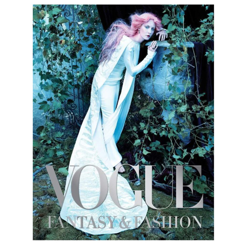 Книга Vogue Fantasy & Fashion photography book  в Сочи | Loft Concept 