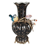 Ваза черная фарфоровая с  узором и бронзовым декором в виде веток с фарфоровой птичкой и цветами Eden Garden варинант исполнения - 1 | Loft Concept в Сочи