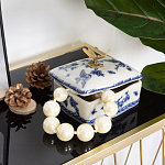 Фарфоровая шкатулка с бронзовой стрекозой Blue and White варинант исполнения - 7 | Loft Concept в Сочи