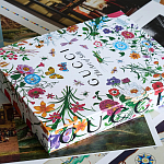 Подарочная коллекционная книга для дизайнеров Gucci. The Art of Silk Assouline варинант исполнения - 8 | Loft Concept в Сочи