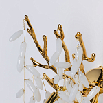 Бра золотого цвета с ветвями и белыми овальными стеклянными подвесками Droplet Chandelier варинант исполнения - 4 | Loft Concept в Сочи