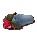 Подушка из джинсовой одежды и вязания Heart&Brain варинант исполнения - 2 | Loft Concept в Сочи