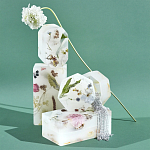 Шкатулка из эпоксидной смолы с цветами белая Epoxy Resin Flowers Box White варинант исполнения - 4 | Loft Concept в Сочи