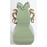 Ваза зеленого цвета из фарфора с бронзовыми ручками в виде драконов и рельефным цветочным декором Eden Garden porcelain and bronze варинант исполнения - 5 | Loft Concept в Сочи