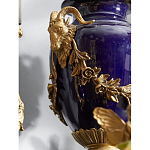 Подсвечник из темно-синего фарфора с бронзовыми элементами и цветами Eden Garden варинант исполнения - 7 | Loft Concept в Сочи