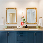 Зеркало прямоугольной металлической рамой с эффектом состаривания Accommodation варинант исполнения - 1 | Loft Concept в Сочи