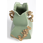 Ваза зеленого цвета из фарфора с бронзовыми ручками в виде драконов и рельефным цветочным декором Eden Garden porcelain and bronze варинант исполнения - 6 | Loft Concept в Сочи