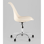 Офисный стул на металлическом основании EGGERY Beige пластик варинант исполнения - 4 | Loft Concept в Сочи