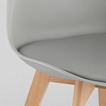 Стул с основой из пластика и мягким сиденьем Arvika Grey варинант исполнения - 6 | Loft Concept в Сочи