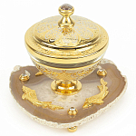 Икорница с декором "Три рыбки" с гравировкой на подставке из натурального камня Агат Decorative Cavair Dishes варинант исполнения - 1 | Loft Concept в Сочи