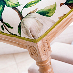 Банкетка из натурального бука золотистая с изображением птиц и цветов Blooming Bird варинант исполнения - 3 | Loft Concept в Сочи