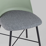 Стул из прочного пластика на металлическом основании Anora Green  варинант исполнения - 7 | Loft Concept в Сочи