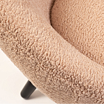 Кресло розовое с обивка из искусственного каракуля Iconic Creation варинант исполнения - 2 | Loft Concept в Сочи