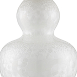 Настольная лампа фарфоровая с плиссированным конусовидным абажуром White Glaze варинант исполнения - 1 | Loft Concept в Сочи