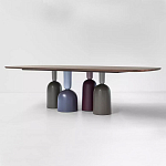 Обеденный стол деревянный с разноцветными фигурными ножками Cop варинант исполнения - 1 | Loft Concept в Сочи