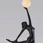 Торшер черная статуэтка Девушка Girl Carries Light Balls варинант исполнения - 2 | Loft Concept в Сочи
