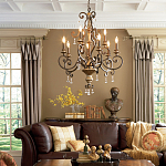 Люстра с подвесками из прозрачного стекла на кованом каркасе бронзового цвета в классическом стиле Quoizel варинант исполнения - 2 | Loft Concept в Сочи