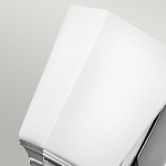 Бра с белым матовым плафоном на прямоугольном основании цвета хром Hinkley варинант исполнения - 4 | Loft Concept в Сочи