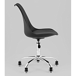 Офисный стул на металлическом основании EGGERY Black пластик варинант исполнения - 4 | Loft Concept в Сочи