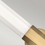 Бра для ванных комнат горизонтальное с длинным белым матовым плафоном в форме шестиугольника на круглом основании Hinkley варинант исполнения - 10 | Loft Concept в Сочи