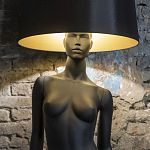 Лампа MANNEQUIN LAMP с абажуром изгибы тела варинант исполнения - 6 | Loft Concept в Сочи