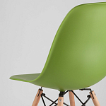 Пластиковый стул на ножках из массива бука Eames Green варинант исполнения - 3 | Loft Concept в Сочи
