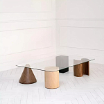 Дизайнерский журнальный стол с прозрачной столешницей и ножками в форме геометрических фигур Pytusin варинант исполнения - 1 | Loft Concept в Сочи