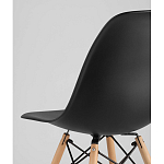 Пластиковый стул на ножках из массива бука Eames Black варинант исполнения - 3 | Loft Concept в Сочи