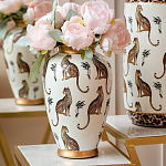Ваза белая овальная с рисунком леопардов и золотыми акцентами LEOPARD Collection варинант исполнения - 5 | Loft Concept в Сочи