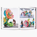 Книга по искусству Yayoi Kusama: I Spend Each Day Embracing Flowers варинант исполнения - 10 | Loft Concept в Сочи