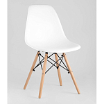 Пластиковый стул на ножках из массива бука Eames White  варинант исполнения - 1 | Loft Concept в Сочи