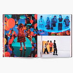 Книга по искусству Yayoi Kusama: I Spend Each Day Embracing Flowers варинант исполнения - 6 | Loft Concept в Сочи