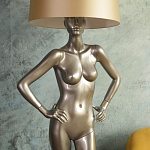 Лампа MANNEQUIN LAMP с абажуром руки на талии варинант исполнения - 8 | Loft Concept в Сочи