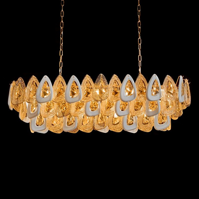 Люстра овальная с многослойными белыми и прозрачными подвесками Character Chandelier Золотой Прозрачный Белый Люстра овальная с многослойными белыми и прозрачными подвесками Character Chandelier Золотой Прозрачный Белый в Сочи | Loft Concept