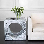 Дизайнерский журнальный стол квадратной формы с круглой нишей Guxawar варинант исполнения - 1 | Loft Concept в Сочи