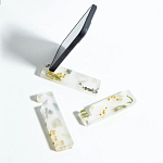 Подставка для телефона из эпоксидной смолы с цветами белая Epoxy Flowers Phone Stand White варинант исполнения - 2 | Loft Concept в Сочи