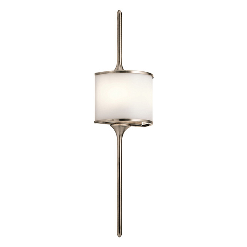 Бра вертикальное с белым полукруглым плафоном и длинным стержнем L Kichler Хром Белый Латунь Серебряный в Сочи | Loft Concept 