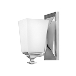 Бра с белым матовым плафоном на прямоугольном основании цвета хром Hinkley варинант исполнения - 1 | Loft Concept в Сочи