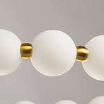 Люстра круглая с матовыми белыми шарами PEARLS Suspension варинант исполнения - 8 | Loft Concept в Сочи