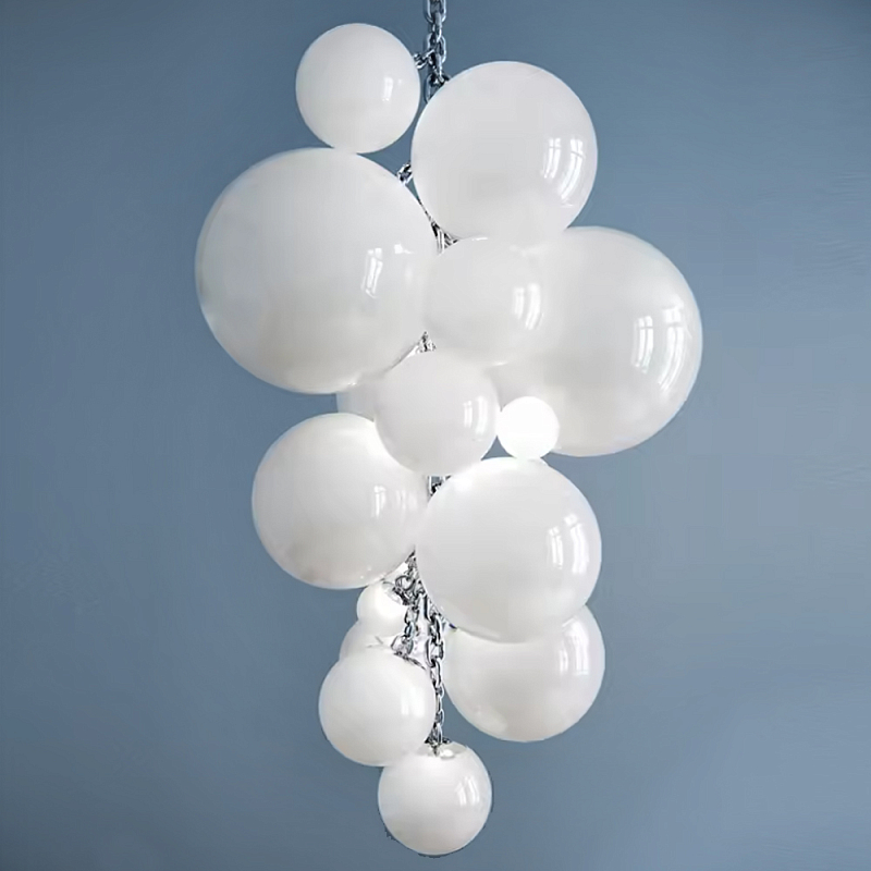 Люстра Grape Balls Белое стекло Белый Люстра Grape Balls Белое стекло Белый в Сочи | Loft Concept